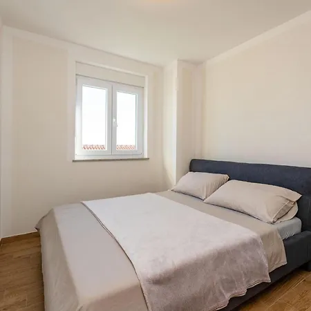 Apartment Stunning In With Wifi